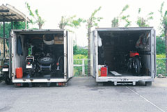 冷凍車 ボデー 2ｔ 箱 コンテナ 物置 DYI 倉庫 トラックコンテナ